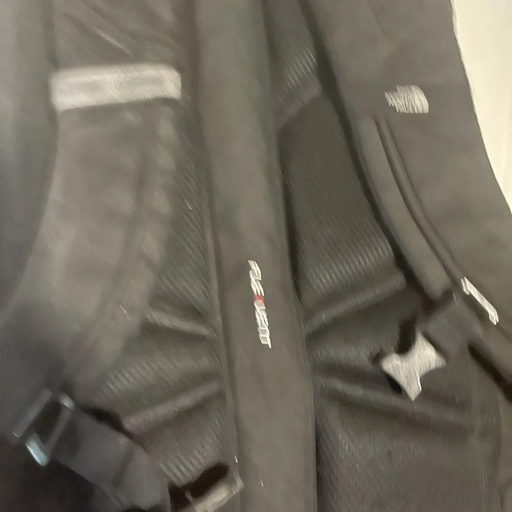 The North Face Unisex Black Vault Backpack